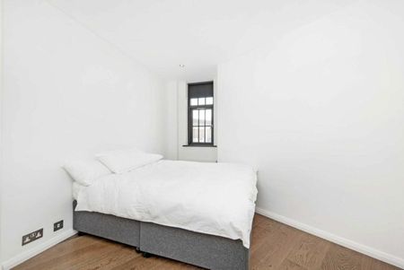 Ludgate Square, St Paul's, EC4M - Photo 4