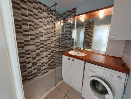 location Appartement T2 DE 43m² À POUSSAN - Photo 4