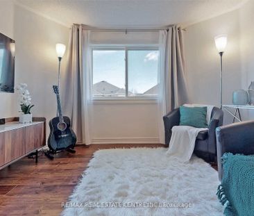 For Lease - 3876 Manatee Way, Mississauga, Ontario - Photo 4