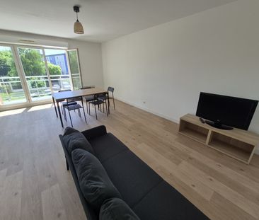 Location Appartement 3 pièces 68m² LOOS 59120 - Photo 1