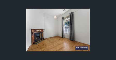 Stylish Period Charm Meets Modern Elegance - Photo 4