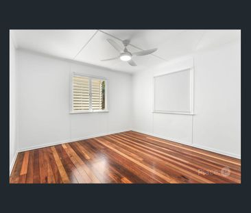 Completely Renovated 2-Bedroom Unit - Photo 1