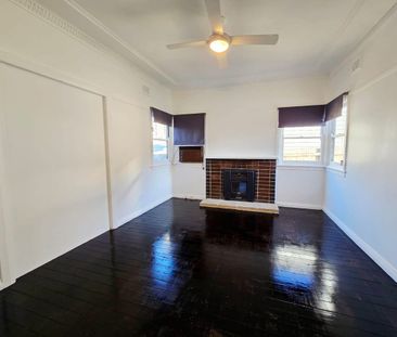 2 bedroom Charming house in Rydalmere !!! - Photo 1