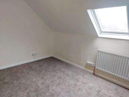 2 Bedroom House - Photo 4