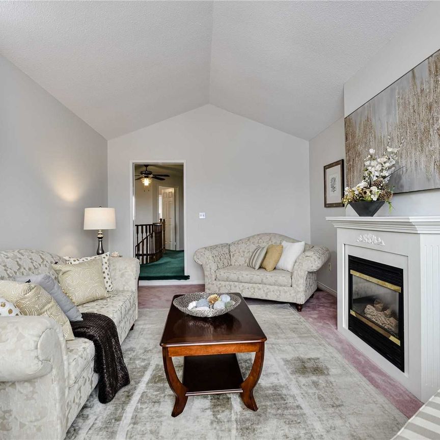 For Lease - 33 Fenflower Court, Brampton, Ontario - Photo 1