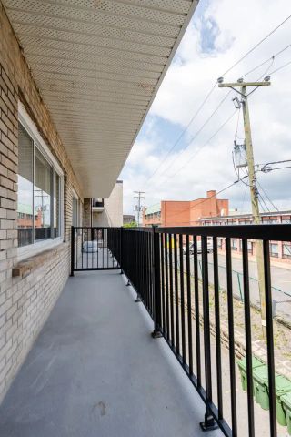 Victoria Towers — 225 - Photo 2