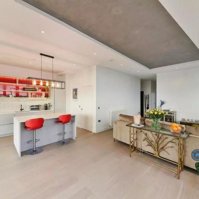 1 bedroom in a flat share to rent - Photo 1