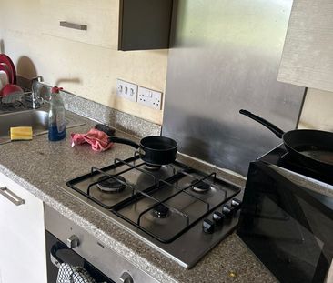 2 Bed Terraced House, Discovery Road, LE4 - Photo 4