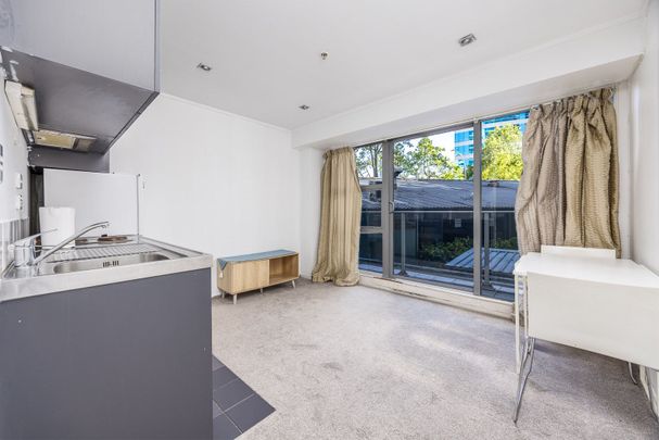 Modern City Pad with Everything You Need - Photo 1