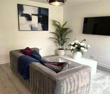 Shackleton Way, Woodley, RG5 - Photo 1