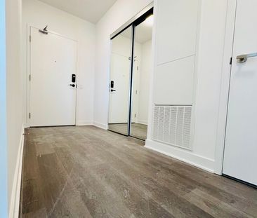 For Lease - 3900 Confederation Parkway Unit# 5706, Mississauga, Ont... - Photo 3