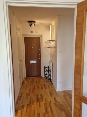 Astrakangatan, Hässelby - Photo 5