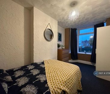 1 bedroom in a house share to rent - Photo 5