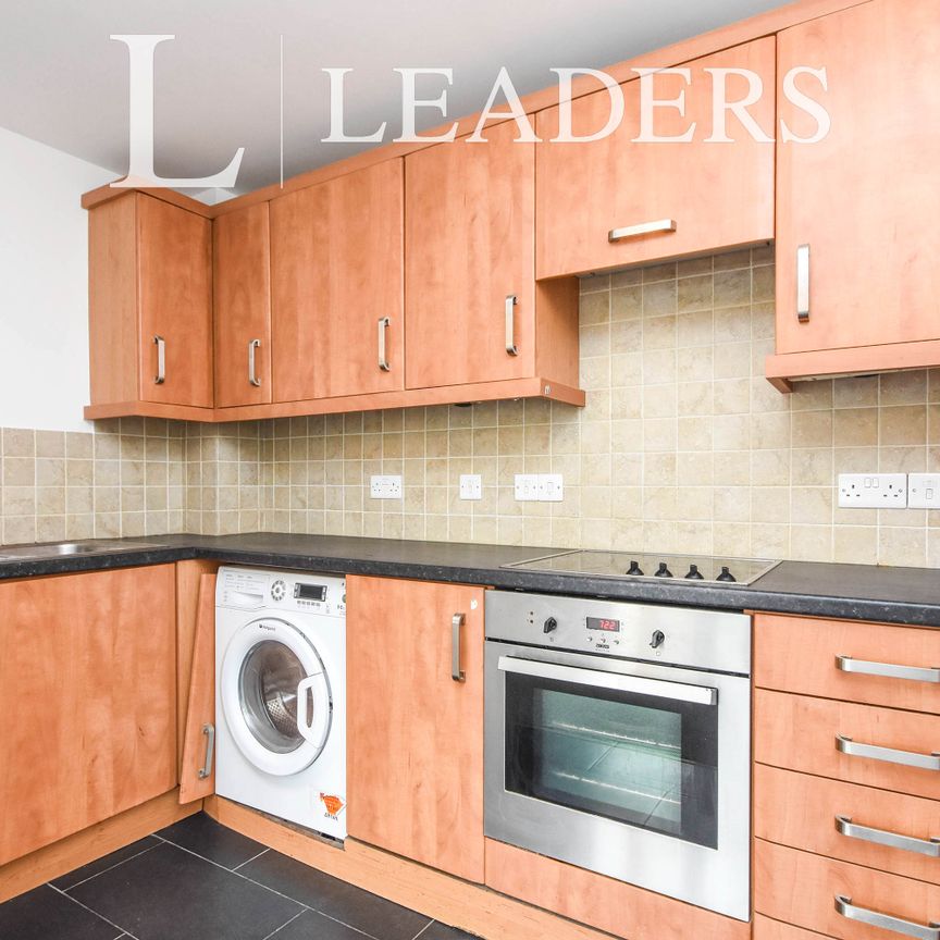 2 bedroom apartment to rent Great Havers Court, Bishops Stortford, CM23 - Photo 1