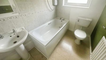 2 bedroom bungalow to rent - Photo 3