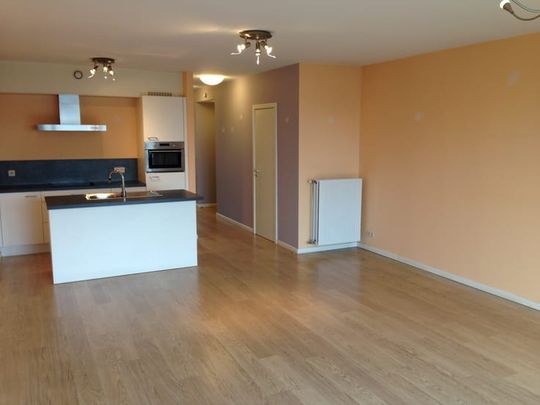 Appartement te huur - Foto 1