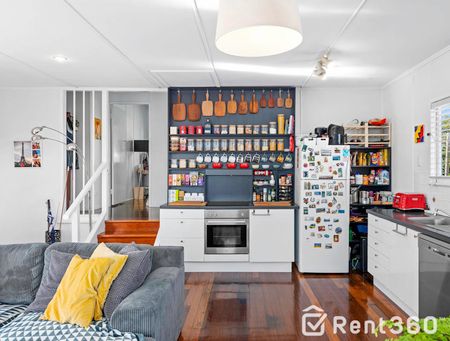 8 Dunstan Street, 4105 QLD, Moorooka - Photo 3