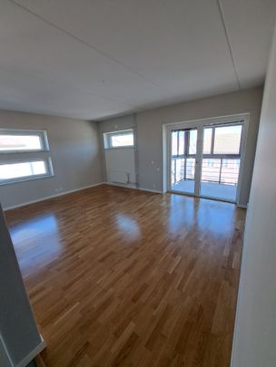 Torggatan, Vara - Foto 1