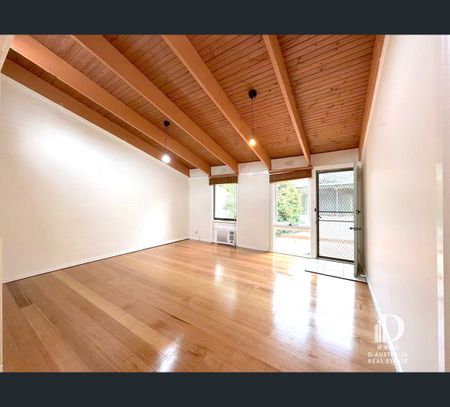3/7 Carramar Avenue, Glen Waverley, Vic 3150 - Photo 4