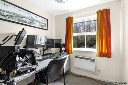 2 bedroom property to rent in Bracknell - Photo 2