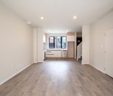 Brand New Townhouse - Photo 4