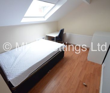 10 Hartley Grove, Leeds, LS6 2LD - Photo 3