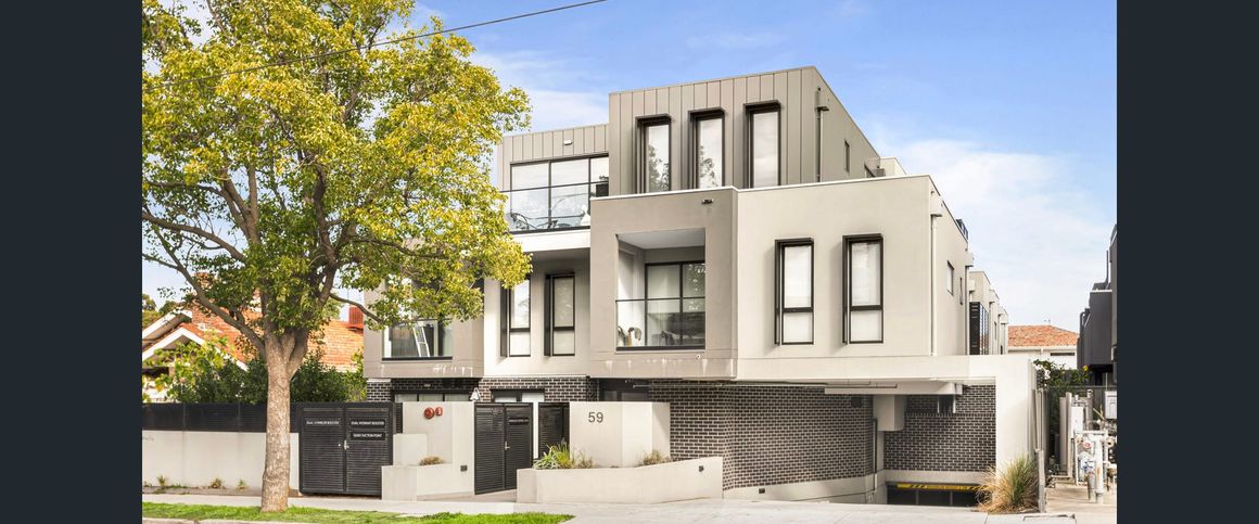 Effortless Lifestyle in the Heart of vibrant Footscray - Photo 1