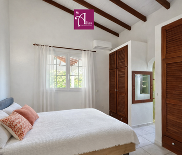 Location Maison 4 pièces 119m² STE ANNE 97180 - Photo 2