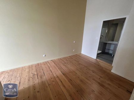 Appartement à louer 4 pièces 82.14m² - Photo 2