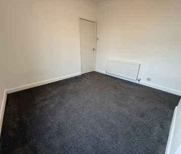 Whitworth Road, Gosport - Photo 4