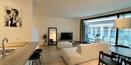Appartement te huur in Antwerpen voor € 850 met 1 slaapkamer - Foto 2
