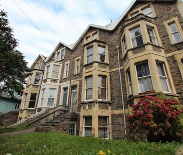 Well presented throughout and within walking distance of the city c... - Photo 5