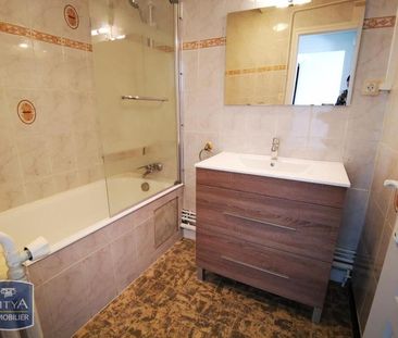 Location Appartement 3 pièces 53m² ST ETIENNE 42100 - Photo 3