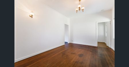 Beachside Living Just Metres from Tennyson Shore - Photo 4