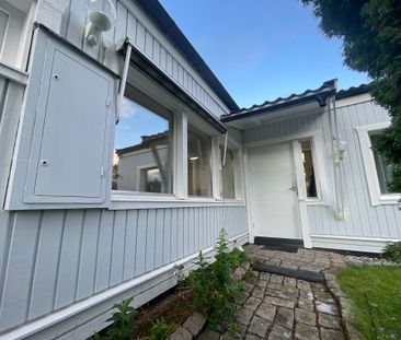 Marsgatan, Märsta - Foto 1