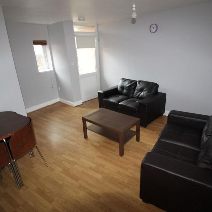 3 bedroom house to rent - Photo 1