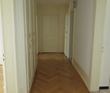 Appartement de 4.5 pièces au 3ème. étage à droite. - Photo 1