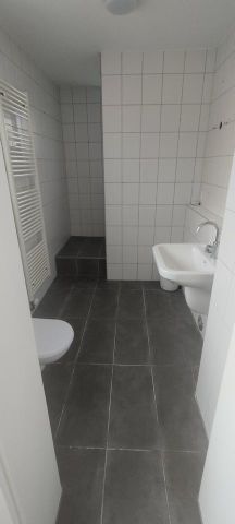2Zimmerwohnung mit großen Balkon zentral - Foto 4