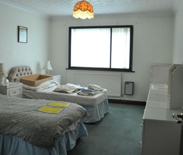 3 bedroom detached bungalow to rent - Photo 6