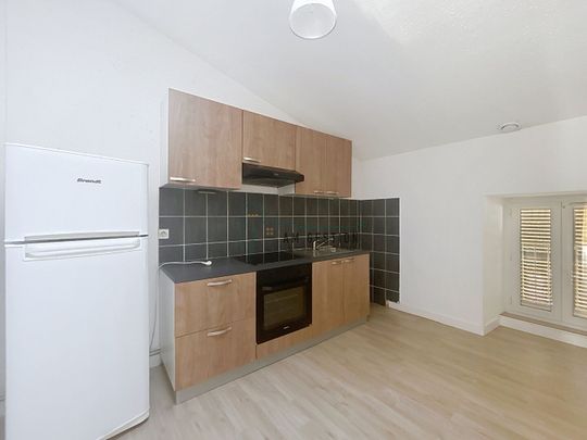 Location Appartement 2 pièces 56m² - Photo 1