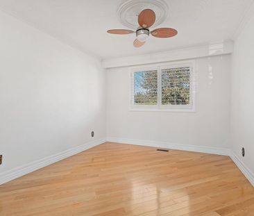 For Lease - 305 Ulric Crescent, Oakville, Ontario - Photo 1