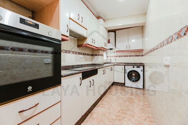 Piso de alquiler en N/a, Els Orriols - Photo 1