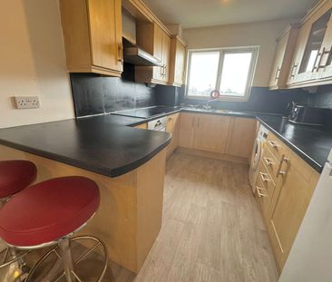 Lascelles Street Room 2 - Photo 3