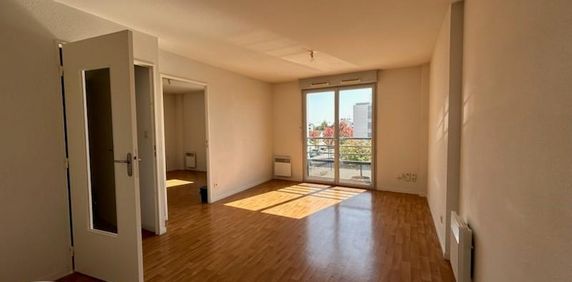 Location Appartement 2 pièces 37m² TRELAZE 49800 - Photo 2