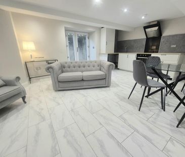 2 bedroom apartment to rent - Photo 2