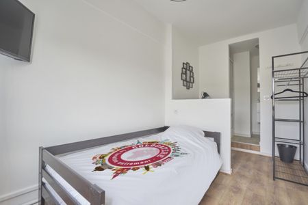 SUHARD M Roommate 5 Bedrooms at Reims - Photo 5