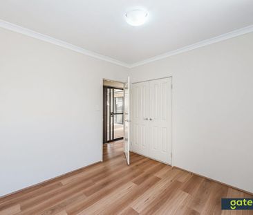 AN ABSOLUTE GEM! - Photo 6