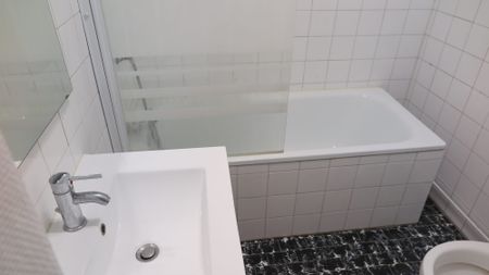 Location Appartement 2 pièces 35m² TOULOUSE 31000 - Photo 3