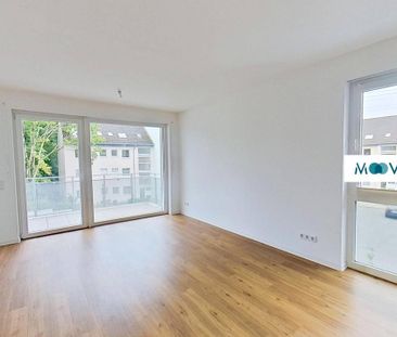 Helle & moderne 2-Zimmer-Wohnung mit großem Balkon und Einbauküche - Photo 3