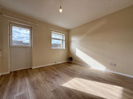 St. Clares Gardens, Bognor Regis - Photo 4